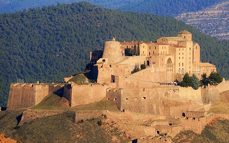 private transfer Barcelona to Cardona