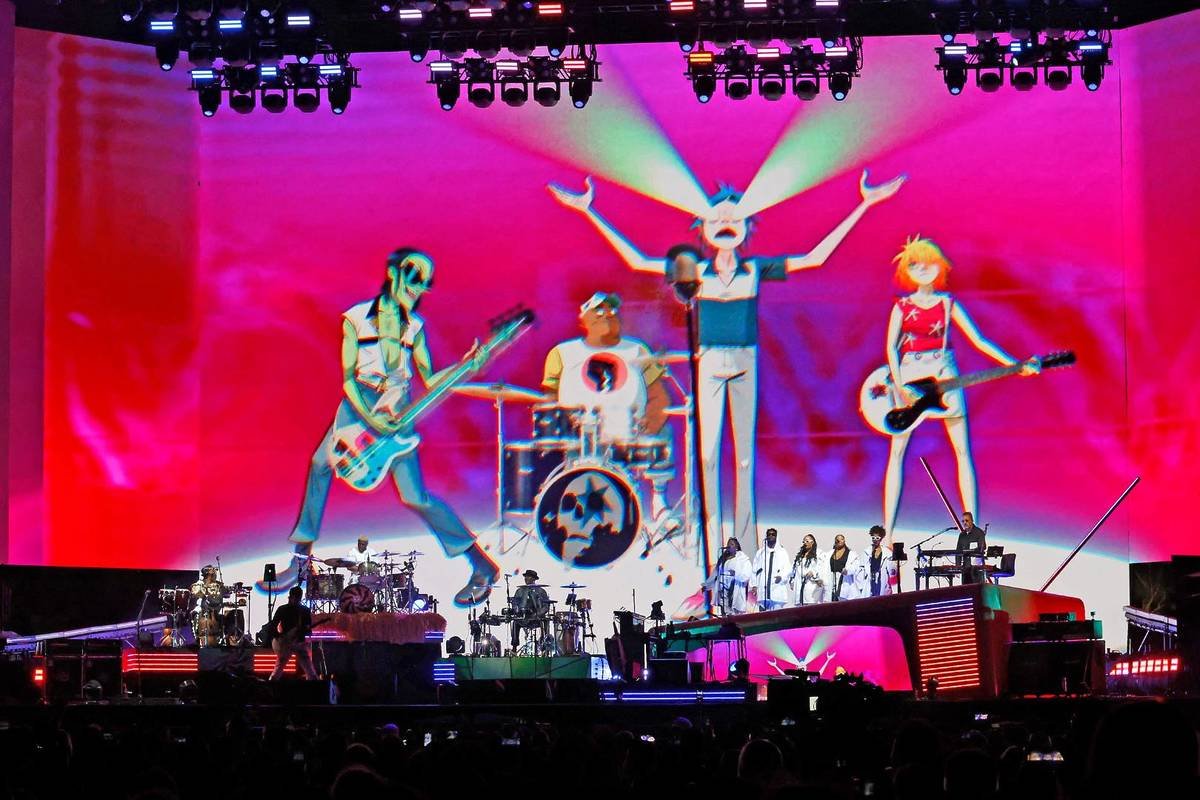 Chauffeur service Barcelona for groups or solo travelers